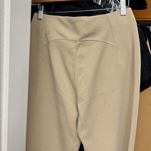 Lululemon Tan Bottom Size 10